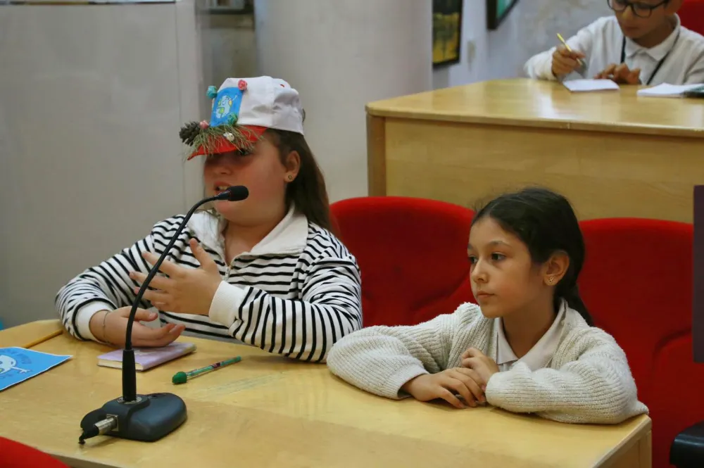 Burhaniye’de öğrenciler çevre konusunda bilinçlendi