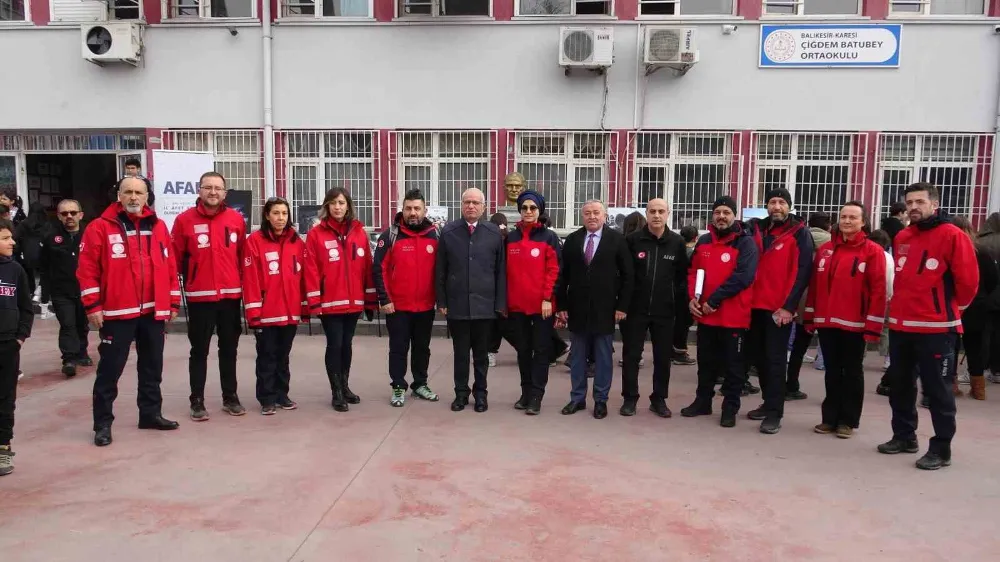 Okulda deprem tatbikatı yapıldı