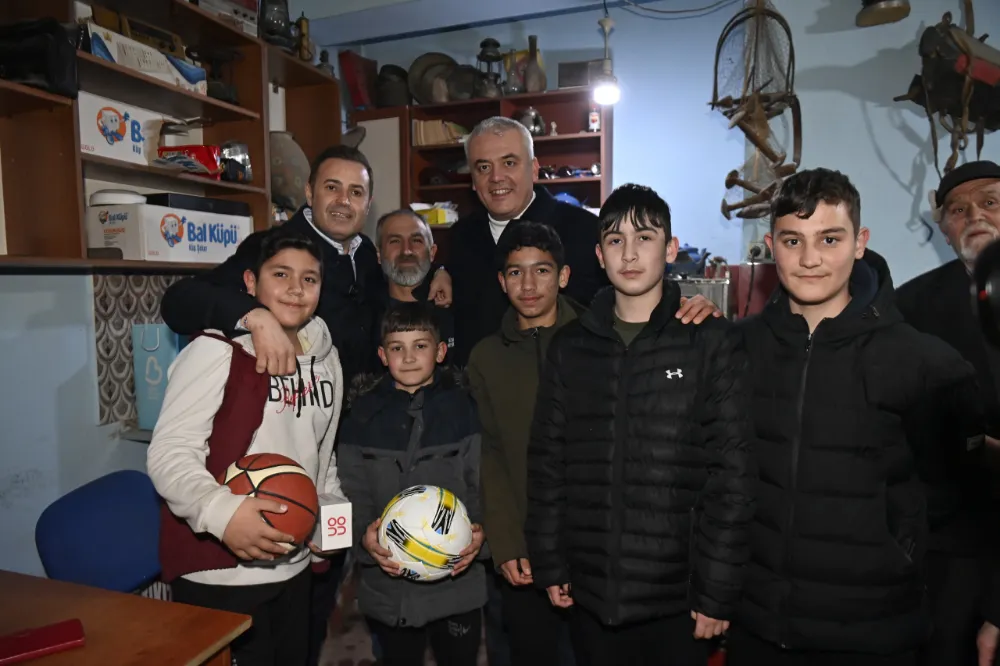 Akın: “Ben de particilik  yok. Benim partim Balıkesir”