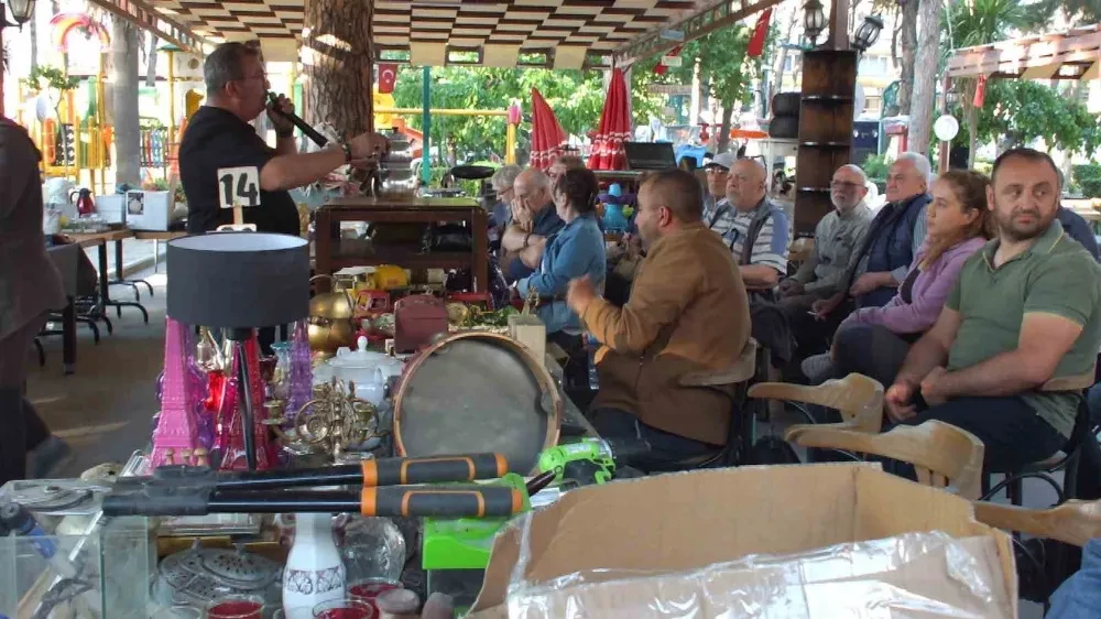 Balıkesir’de ikinci el mezadı ilgi gördü