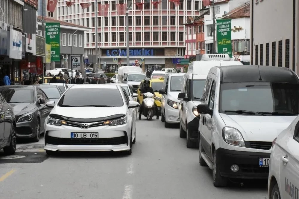 Balıkesir’de trafiğe kayıtlı araç sayısı 655 bin 884’e yükseldi