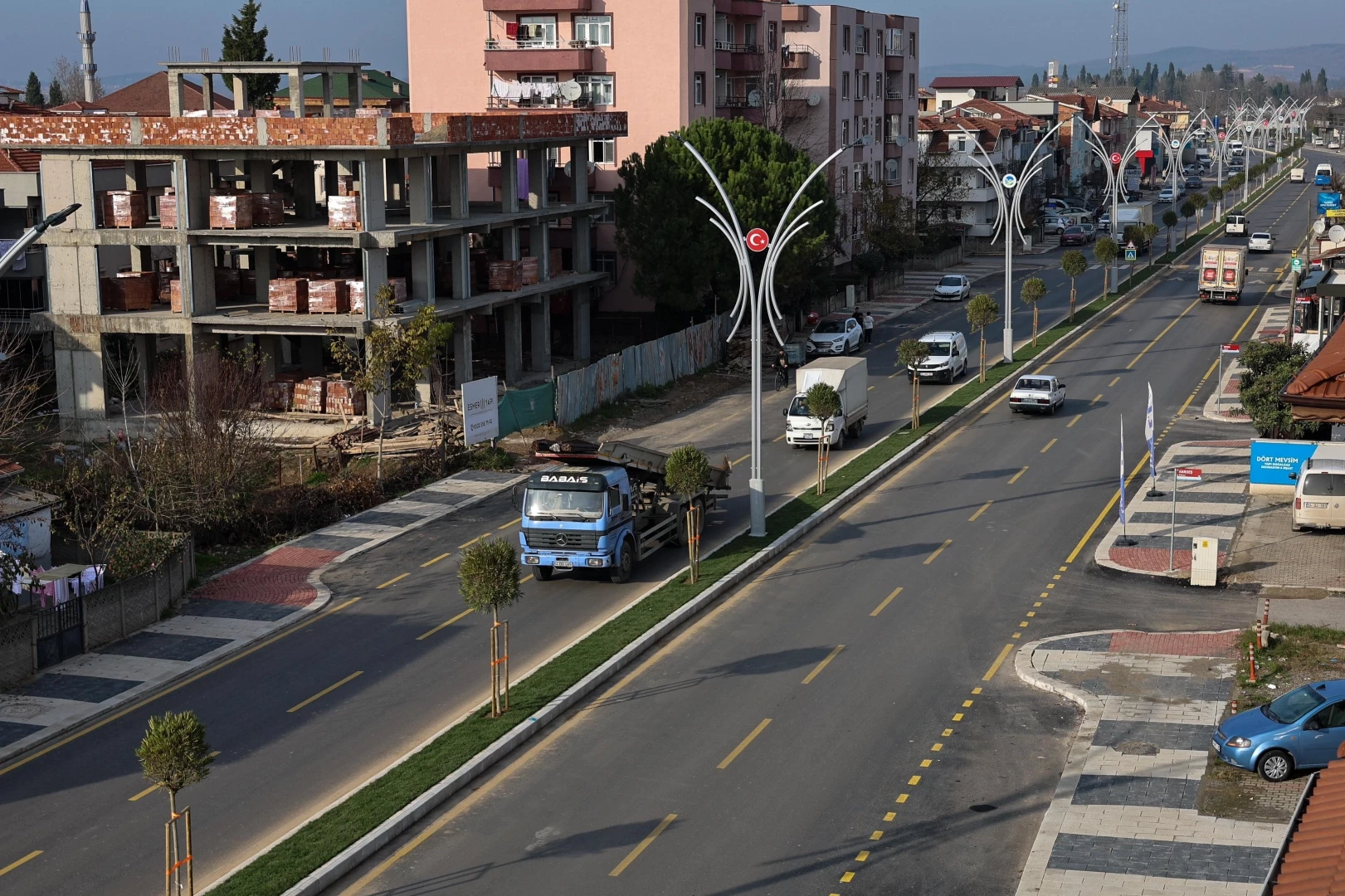 Sakarya Büyükşehir’den şehrin dört bir yanına ‘yeşil’ dokunuş!