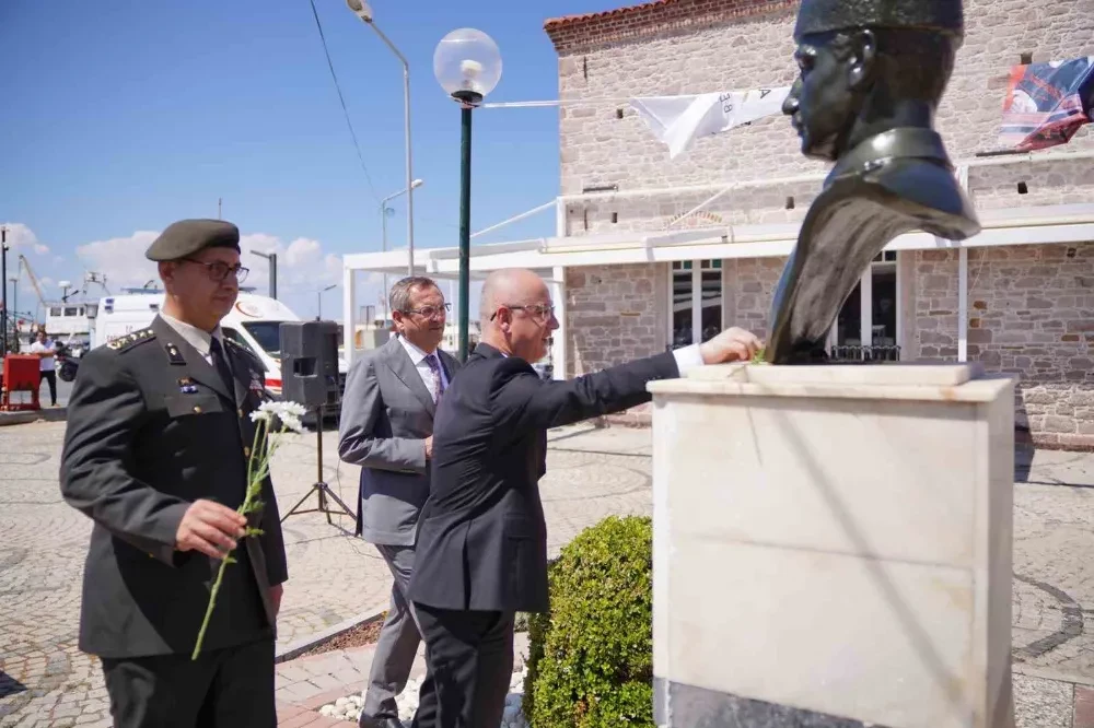 Ayvalık’ta düşmana ilk kurşunun 106. yıl dönümü anıldı