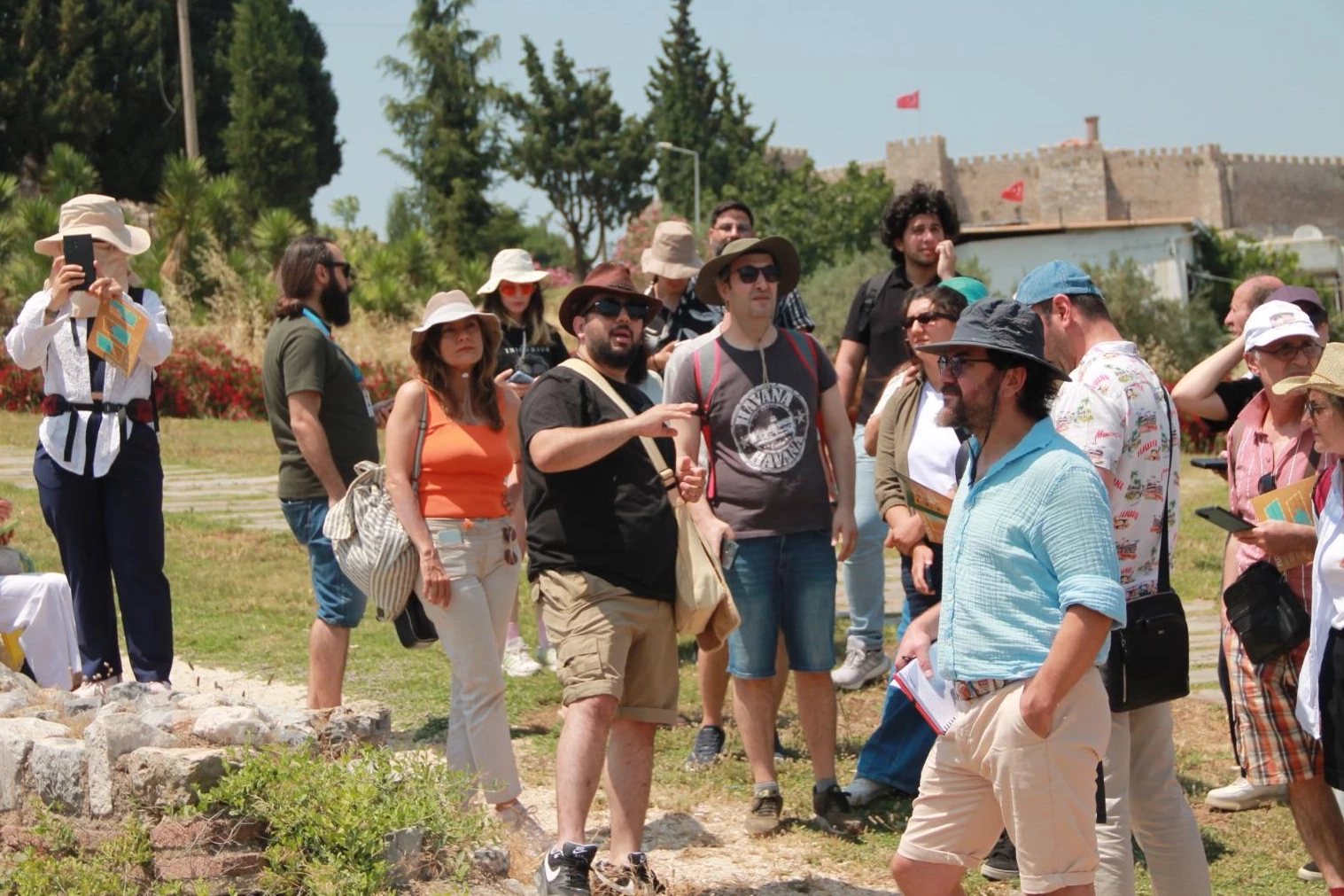 Genç rehberler İzmir Efes Selçuk